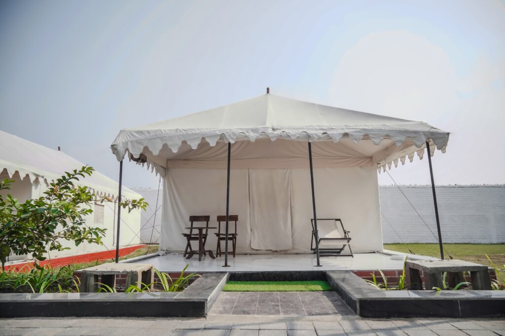 tend room green point